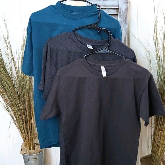 Bundle American Apparel tee shirts - Picture 1 of 4